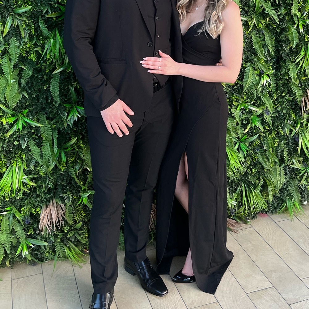Windsor Classic Black Dress